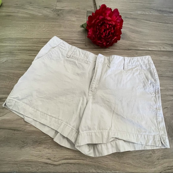 Old Navy size 12 beige shorts